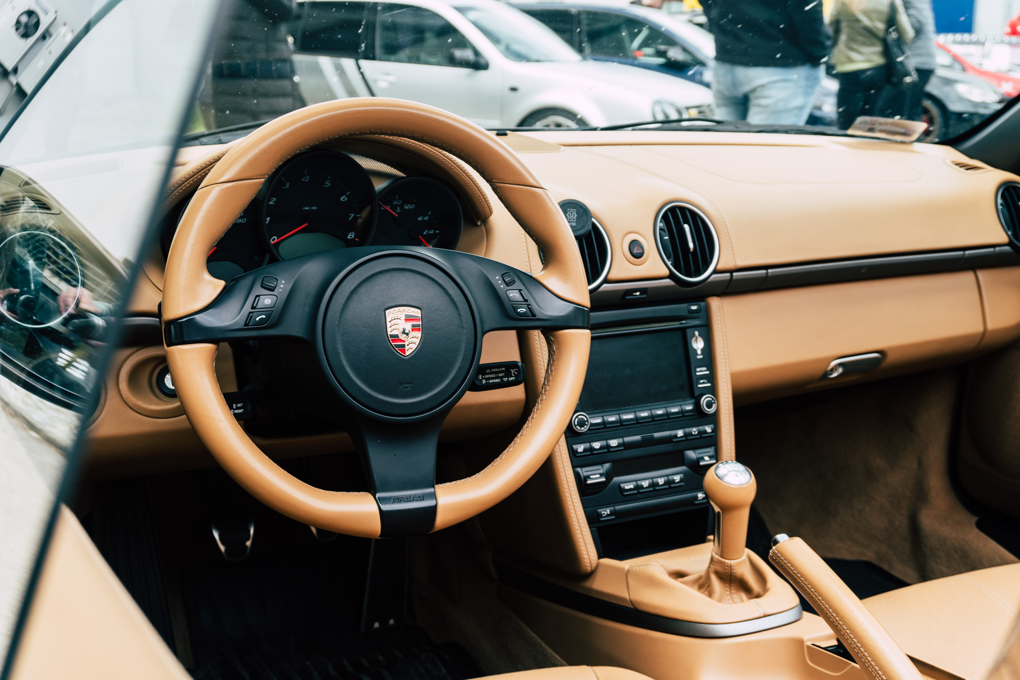 GSZNHK_autostalalkozo (01).jpg